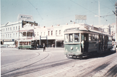 Bendigo 2 and Birney Charing Cross