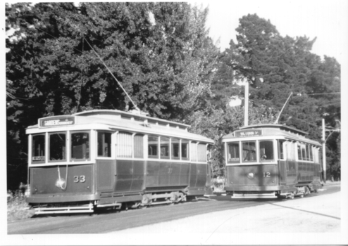 Trams 33 and 12 crossing Wendouree Parade