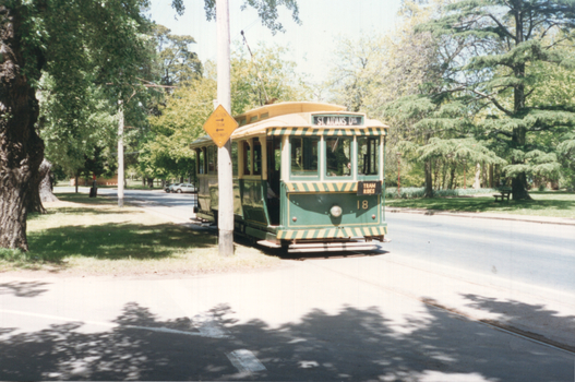 BTM Tram 18 Wendouree Parade.