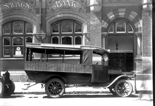 Private Geelong vintage bus providing a direct route to West Geelong. c. 1920s