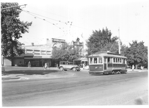 Ballarat tram 14 - Sturt St