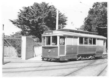 Ballarat tram 11 running in to the Depot