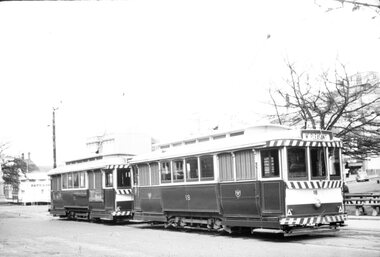 Ballarat trams 18 and 13 City Centre