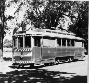 SECV tram 30 Wendouree Parade