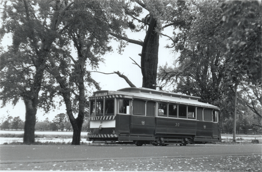 SECV tram 30 Wendouree Parade