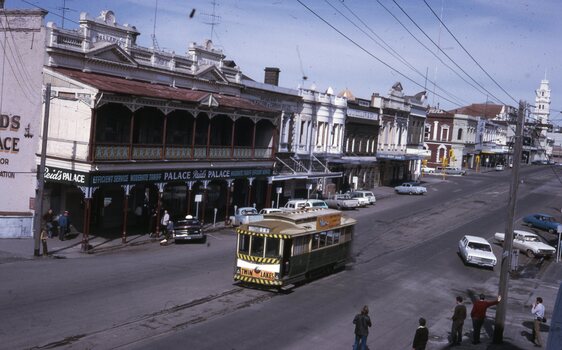 Tram 27 to Lydiard St North