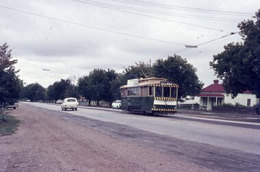  SECV Ballarat tram 32 at Bell St.