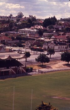 Bendigo bogie car - Bernard & View Sts from lookout tower.