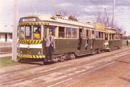 Norm Cross standing on step of SECV Ballarat 42