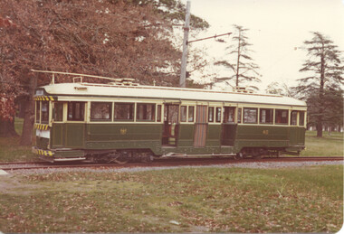 Tram 40 on access track