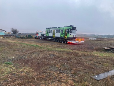 Tram Z3 116 being unloaded at BTM offsite store