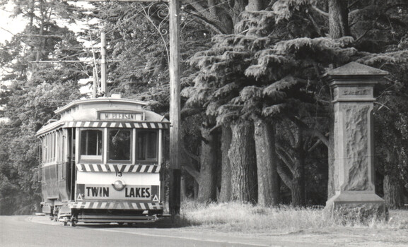 SECV Ballarat 13 Carlton St gates