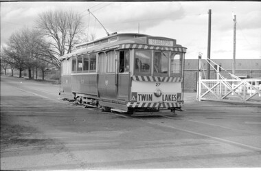 SECV Ballarat 27 Lydiard St North level crossing