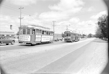 SECV Ballarat 32 Santa Tram and No. 43 Drummond St Sth