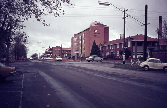 Drummond St Nth looking south from Mair St