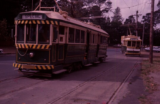 Trams 33 and 38 Gardens Loop