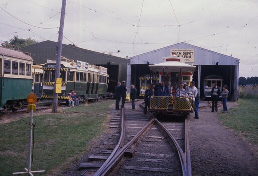 BTPS - cable tram set operations - Begonia Festival - 1