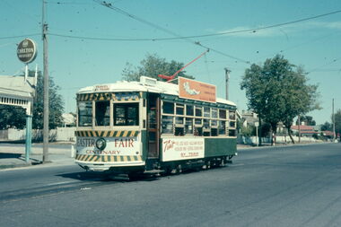 Tram 28 at Golden Square