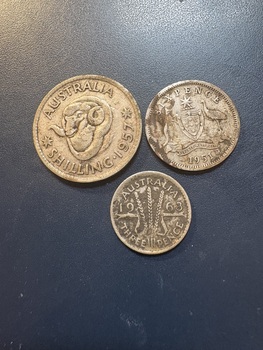 Set of 3 imperial currency coins