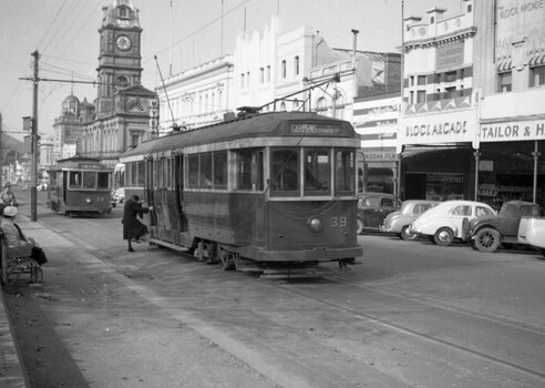SECV Ballarat 39 and 25 westbound Armstrong St stop in Sturt St.