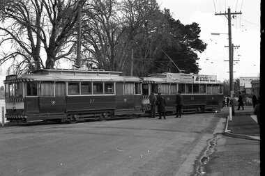Photograph - SECV Ballarat - operations - set of 10, George Stevens, 15/8/1971