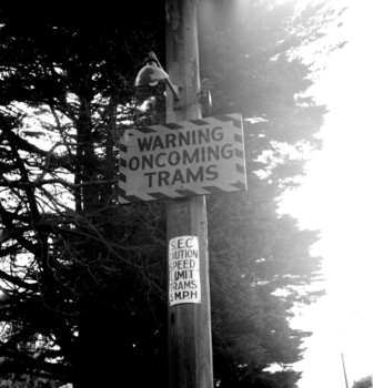 Warning sign in Wendouree Pde at Haddon St.
