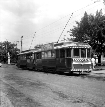 32 and 17 in Sturt St and Lydiard St.
