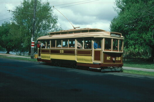 tram 28 at St Aidans Drive
