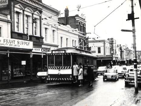 Bridge mall tram, Ballarat headed to Victoria St.