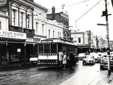 Bridge mall tram, Ballarat headed to Victoria St.