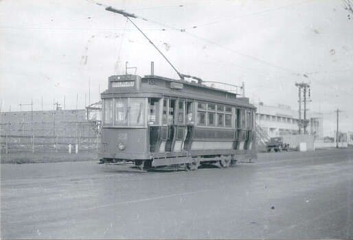 SECV Geelong tram 21 at North