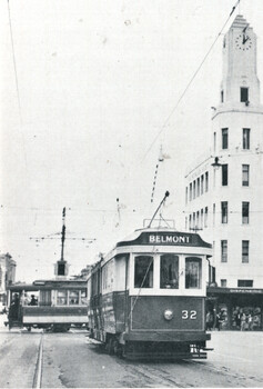 SECV Geelong tram 32 in Moorabool St