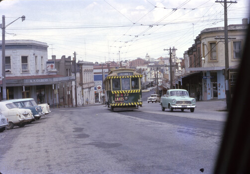 tram 33 - Bakery Hill