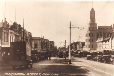 Postcard reproduction - Moorabool St Geelong looking north from near Myer St