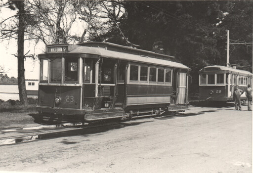 SECV Ballarat trams 23 & 29 - Wendouree Parade