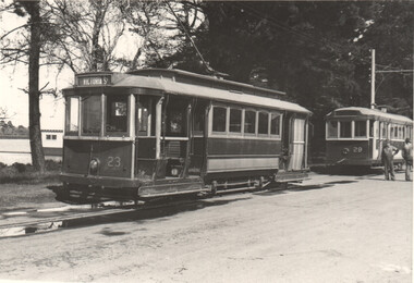 SECV Ballarat trams 23 & 29 - Wendouree Parade