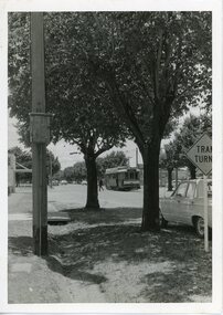 Photograph - Bendigo Tram 19, Bendigo Tram 19 at Lake Weeroona