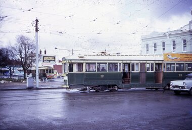 Slide - Ballarat Tram 39, Tram at the Hospital corner, Ballarat, 11 August 1971