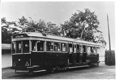 Photograph - Ballarat Tram 43 - duplicate of 9350