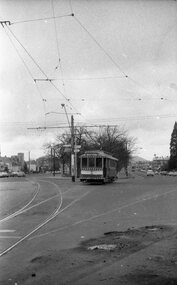 Photograph - Ballarat Tram 21, At the intersection of Sturt and Pleasant Streets, 10 August 1971