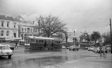 Photograph - Ballarat Tram 42, Tram climbing the Sturt Street Hill, 19/08/1971