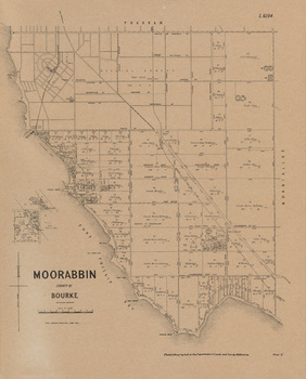 Black and white map of areas along the coast line, the Bay to the left and land to the right. The land shows subdivisions of property with land owners' names.