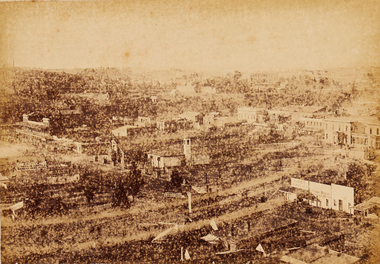View of Bendigo North West. "Cumberland Family Hotel" sign is visibile in foreground.