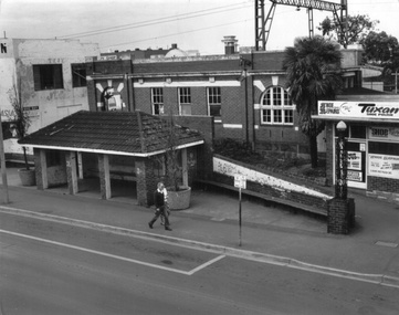 Photograph - Box Hill railway station