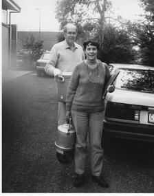 Photograph - Meals on Wheels volunteers Shirley and Phillip Hislop