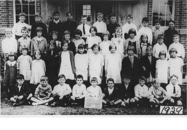 Photograph - Box Hill Primary School Grade IV, Howard Joyce, 1929