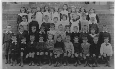 Photograph - Box Hill Primary School, 1910