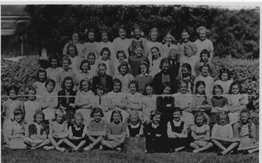Photograph - Box Hill Primary School, n.d