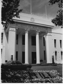 Photograph - Box Hill Town Hall Portico, 1/12/1944