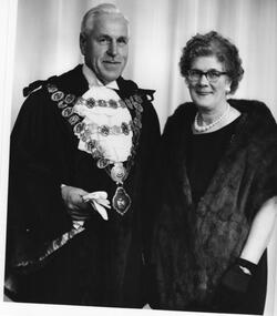 Photograph - Councillor Ernest Oscar Lundgren with wife